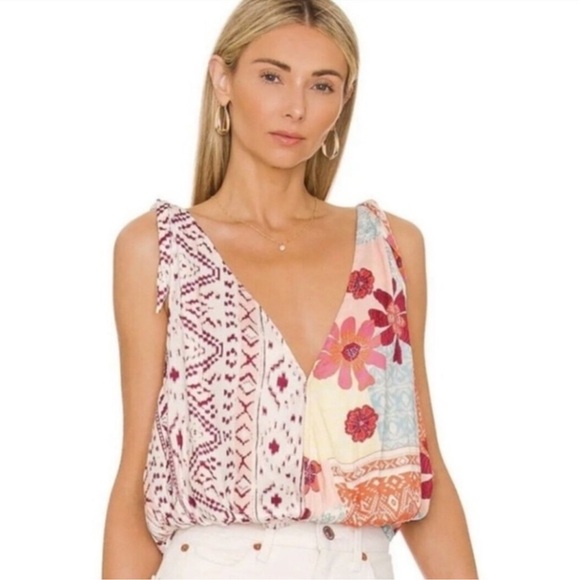 π Free People Tied to You Print Floral Tie Shoulder Tank - Picture 2 of 4